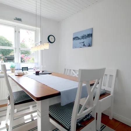 Starklef 21_ Whg_ 1 Apartamento